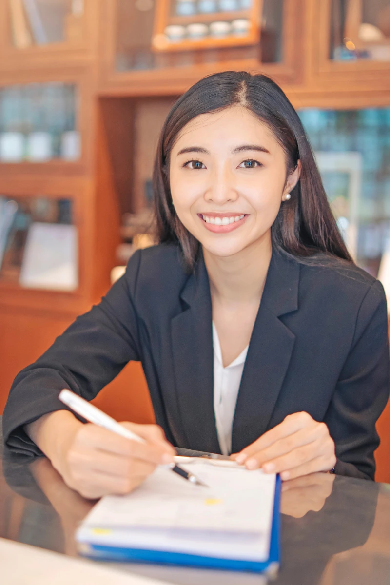 14. Intern in Front Office at Rakxa Wellness in Bangkok, Thailand