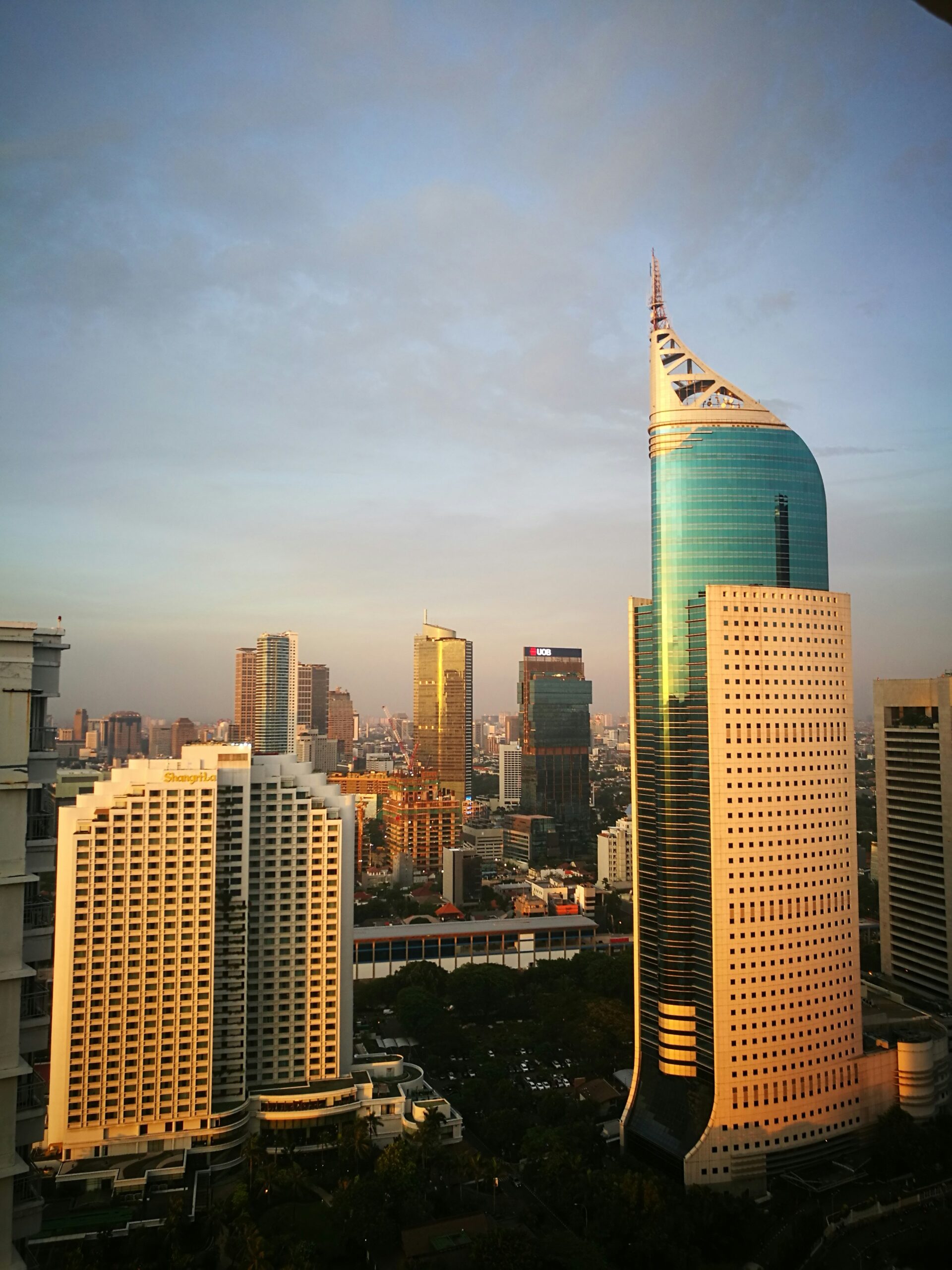 gints-gailis-dn8xoYmzLZg-unsplash