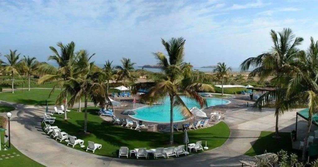 Al Sawadi Beach Resort Oman – 4-star resort by the beach for hospitality internships