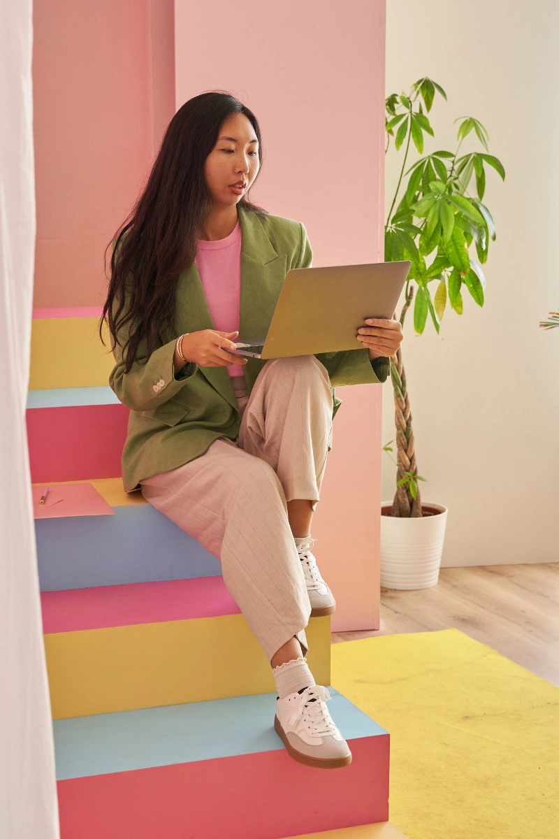 Sales & Marketing Intern