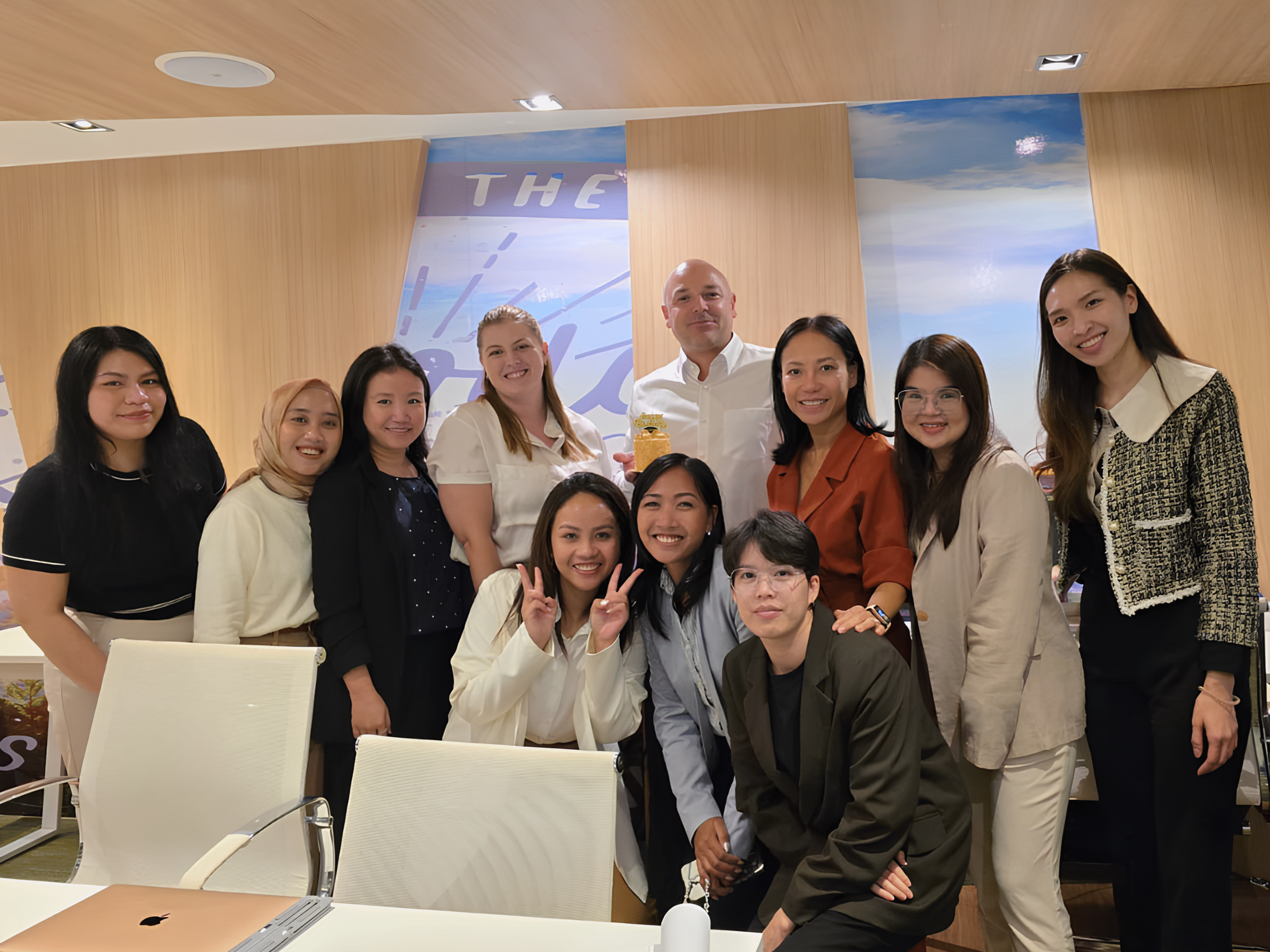 RMC Asia (2560 x 1920 px) (2)