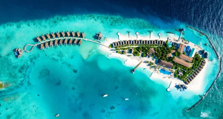 NOOE Maldives 5-star resort for housekeeping job